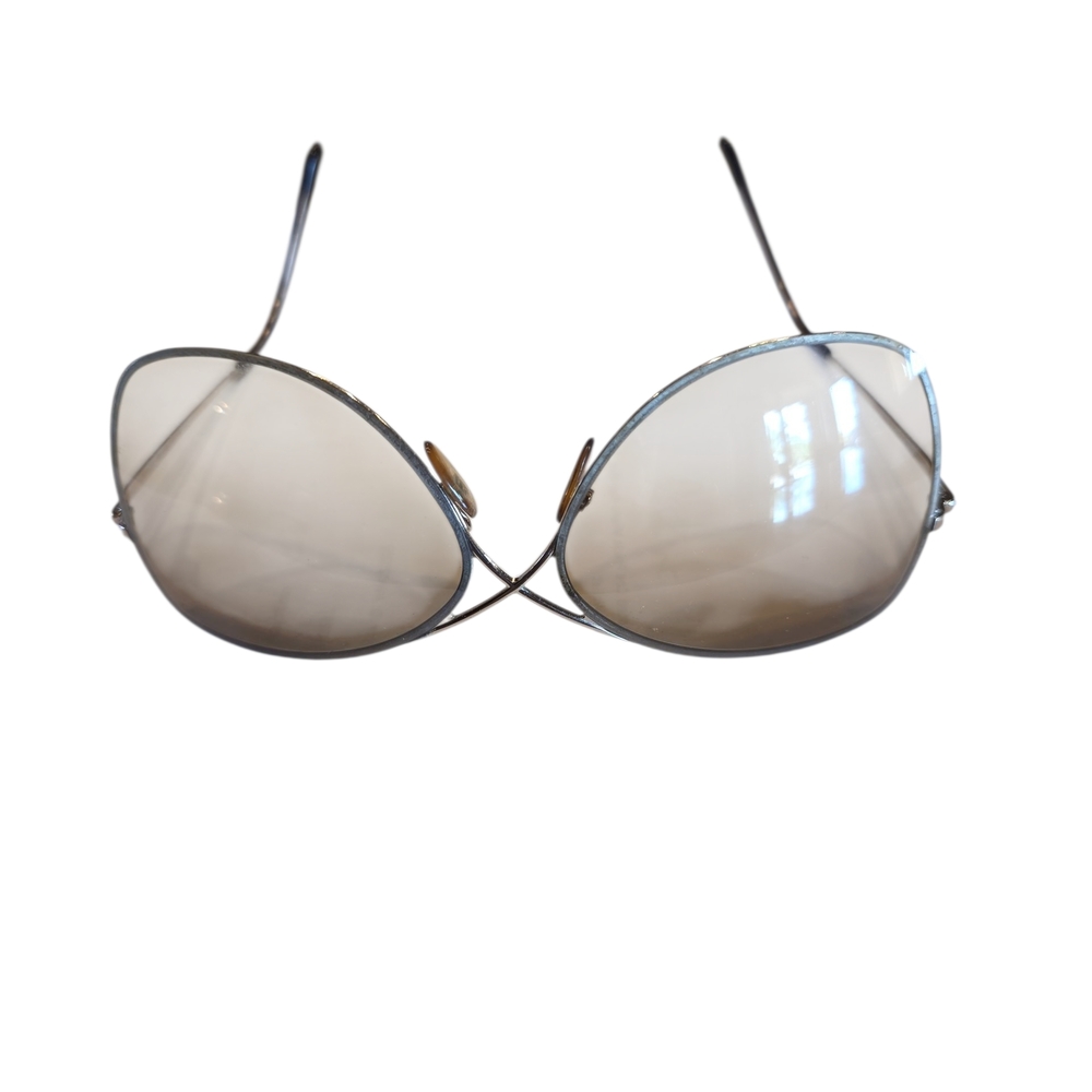 Elegant Gold Tom Ford TF250 Aviator Sunglasses